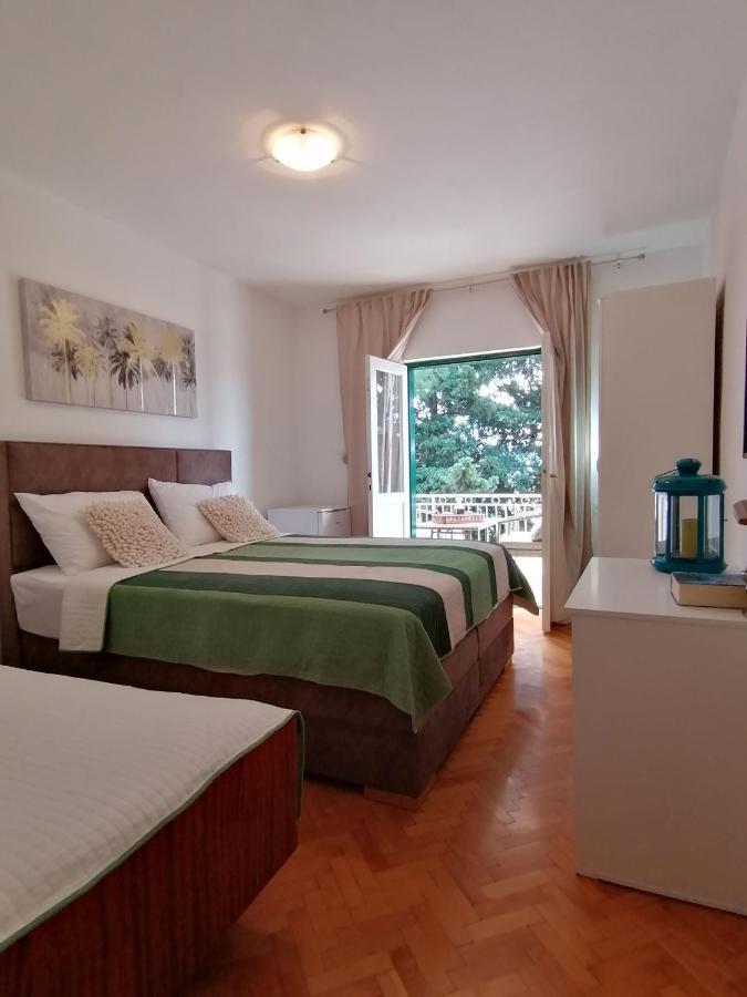 Apartment Borovi With Terrace And Parking Podaca Exterior photo